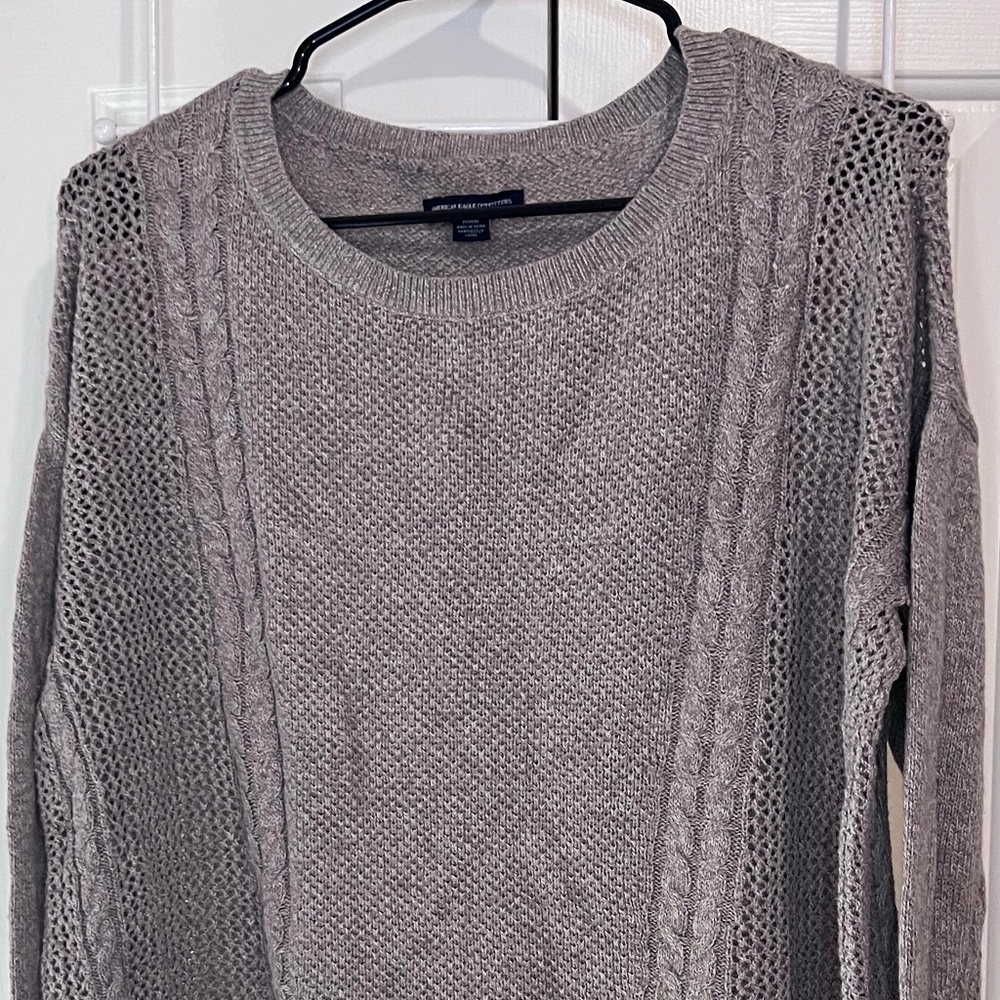 American Eagle Knit sweater